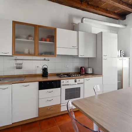 La Boheme Flat Apartment